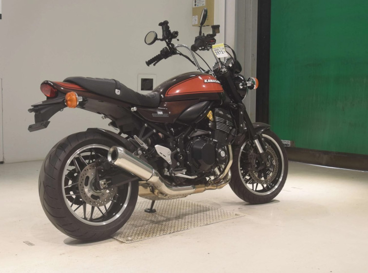 Мотоцикл Kawasaki Z900RS
