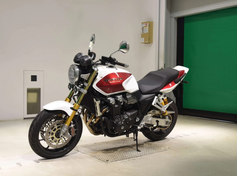 Мотоцикл Honda CB1300SF з пробігом 2170 km