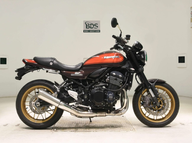 Мотоцикл Kawasaki Z900RS з пробігом 7294 km