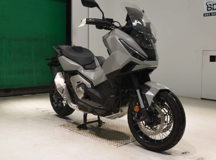 Мотоцикл Honda X-ADV750-2 с пробегом 35 km