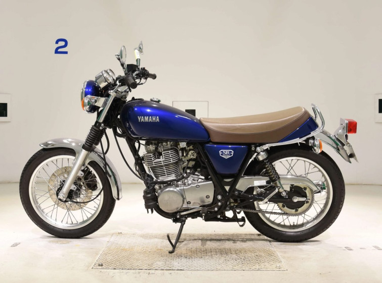 Мотоцикл Yamaha SR400 з пробігом 4479 km