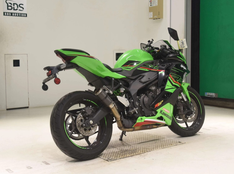 Мотоцикл Kawasaki ZX-4RR з пробігом 5190 km