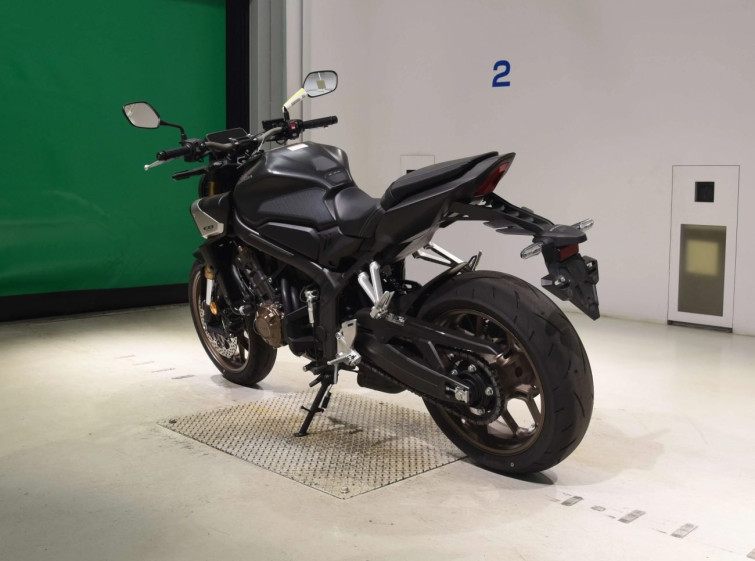 Мотоцикл Honda CB650R-2E CLUTCH с пробегом 4867 km