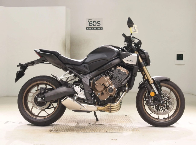 Мотоцикл Honda CB650R-2E CLUTCH с пробегом 4867 km
