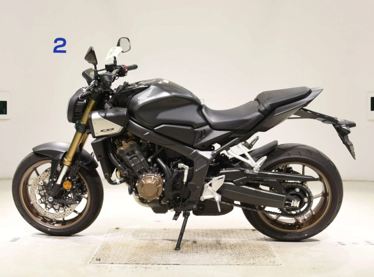 Мотоцикл Honda CB650R-2E CLUTCH с пробегом 4867 km