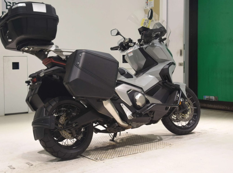 Мотоцикл Honda X-ADV750-2 с пробегом 81014 km