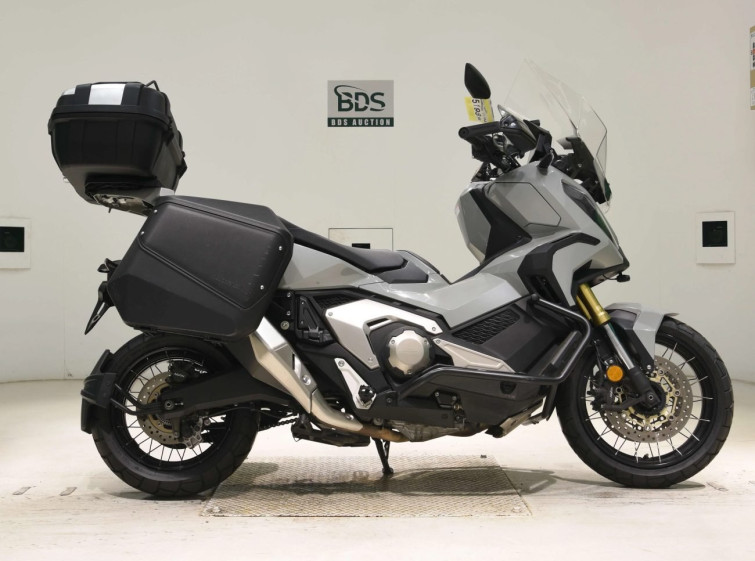 Мотоцикл Honda X-ADV750-2 с пробегом 81014 km