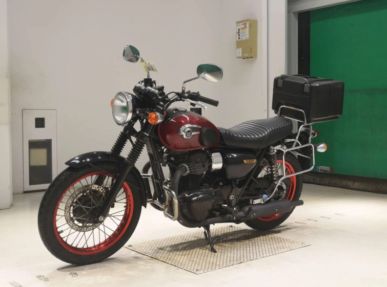 Мотоцикл Kawasaki W800 с пробегом 9056 km