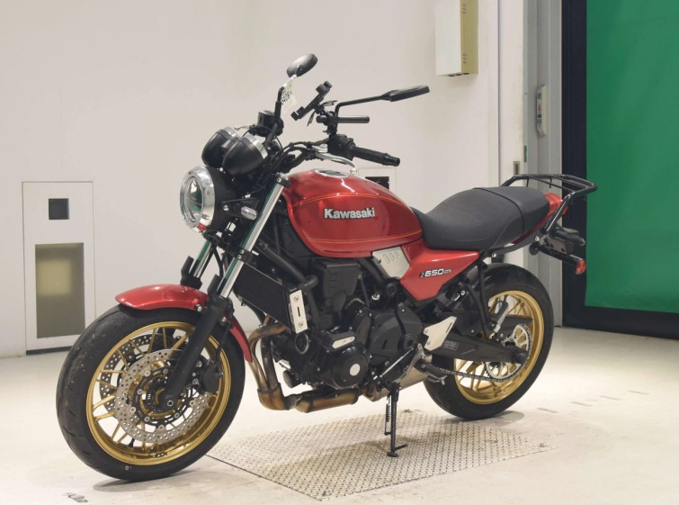 Мотоцикл Kawasaki Z650RS з пробігом 2724 km