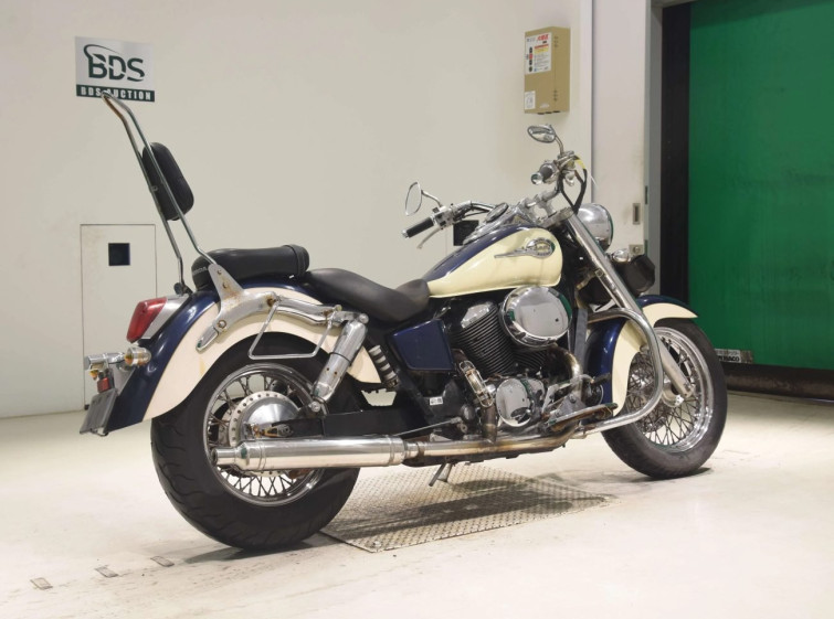 Мотоцикл Honda SHADOW400 з пробігом 46228 km