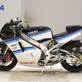 Мотоцикл Suzuki RGV250 з пробігом 32039 km