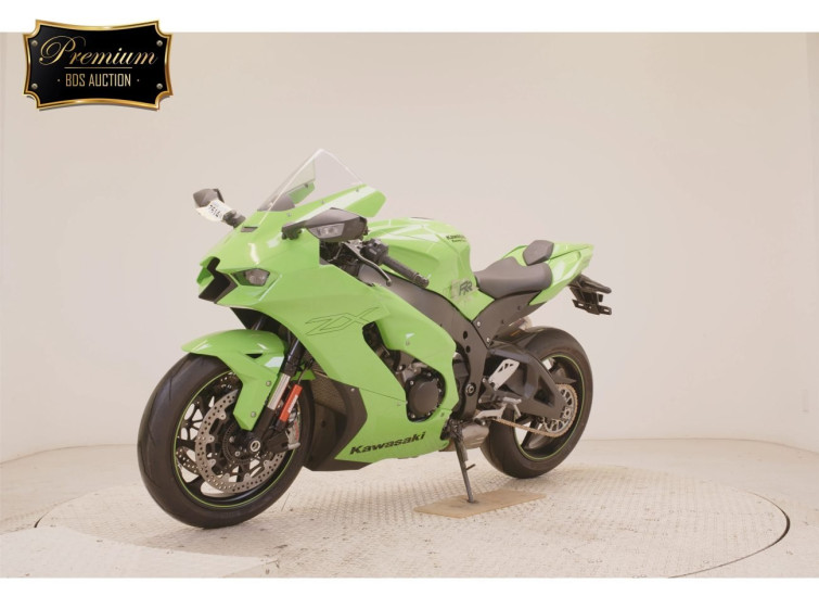 Мотоцикл Kawasaki ZX-10RR с пробегом 3375 km