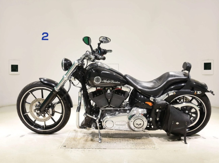 Мотоцикл HD BREAKOUT FXSB1690 с пробегом 19197 km