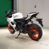 Мотоцикл Yamaha YZF-R7-2