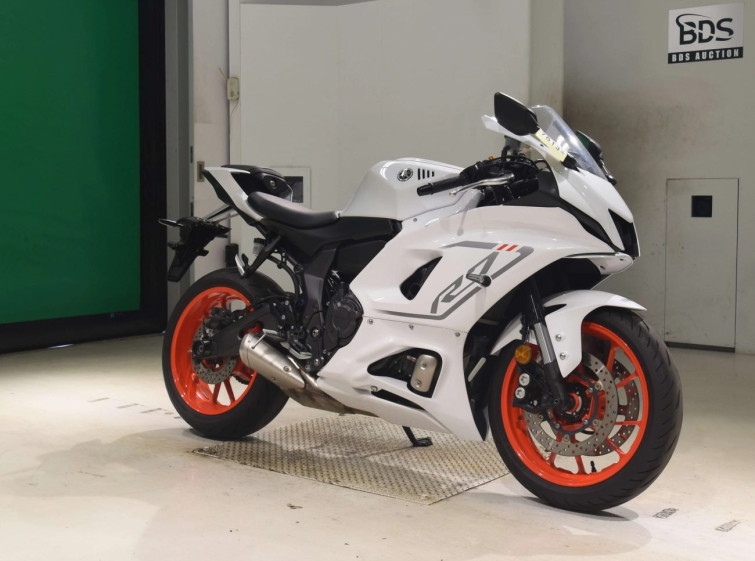 Мотоцикл Yamaha YZF-R7-2