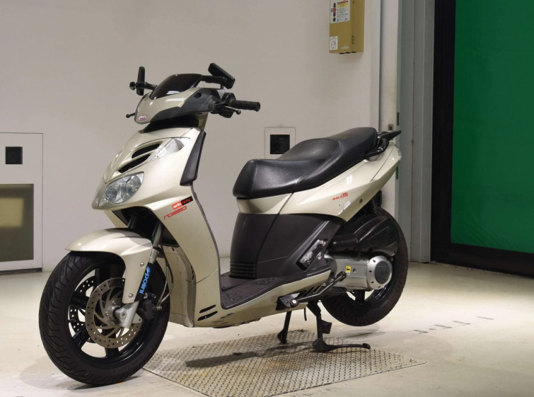 Мотоцикл Aprilia SPORTCITY250IE с пробегом 43396 km