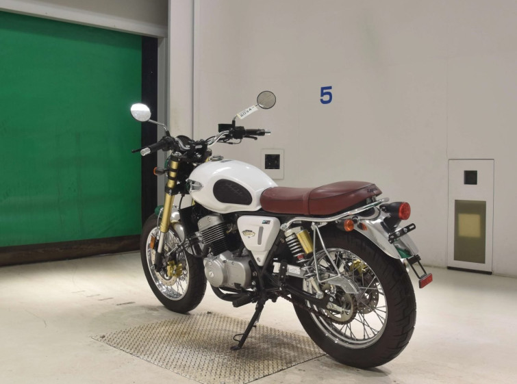 Мотоцикл GPX LEGEND 250 TWIN з пробігом 5753 km