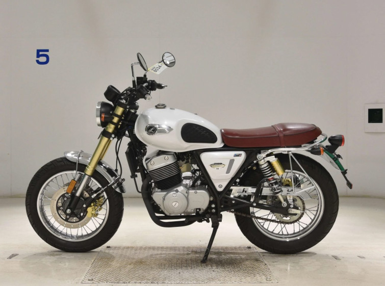 Мотоцикл GPX LEGEND 250 TWIN з пробігом 5753 km