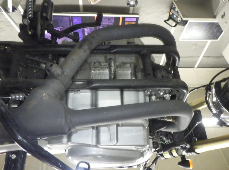 Мотоцикл GPX LEGEND 250 TWIN з пробігом 5753 km