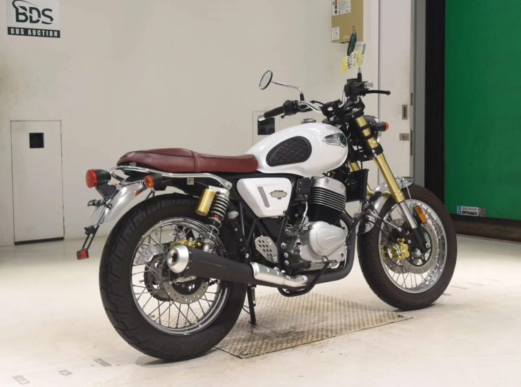 Мотоцикл GPX LEGEND 250 TWIN з пробігом 5753 km