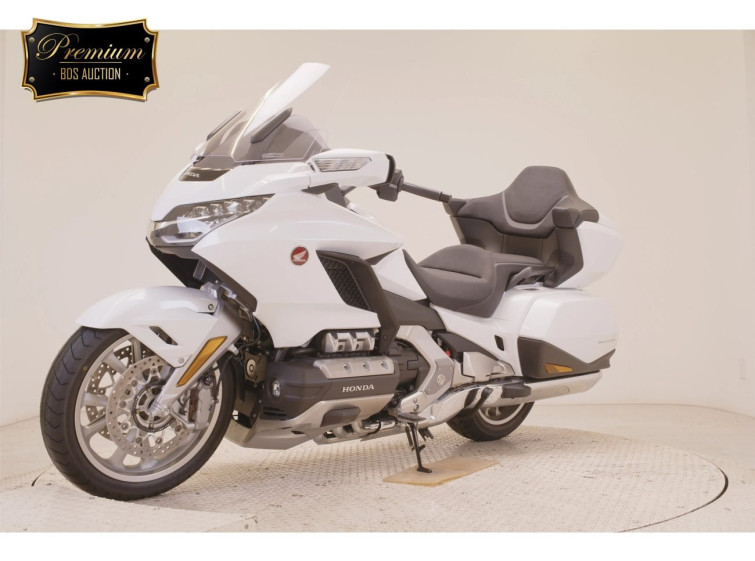 Мотоцикл Honda GL1800 TOUR D з пробігом 64 km