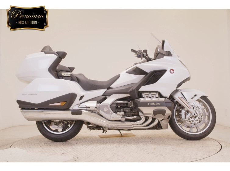Мотоцикл Honda GL1800 TOUR D з пробігом 64 km