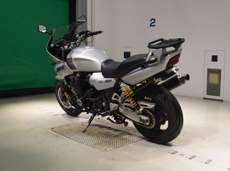 Мотоцикл Yamaha XJR1200R з пробігом 61614 km