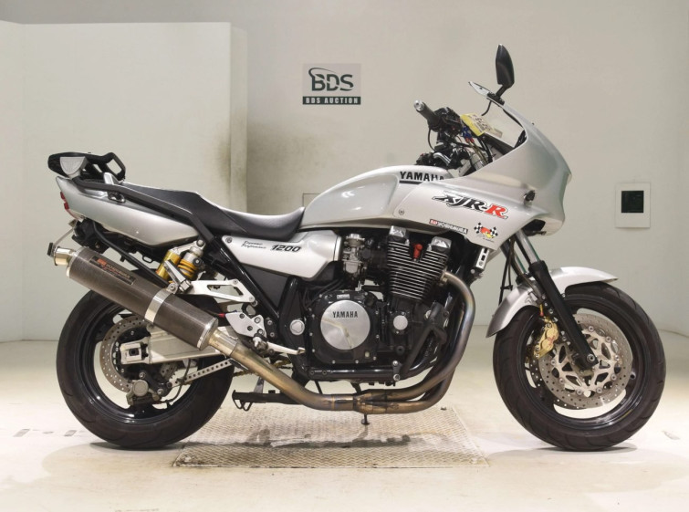 Мотоцикл Yamaha XJR1200R з пробігом 61614 km