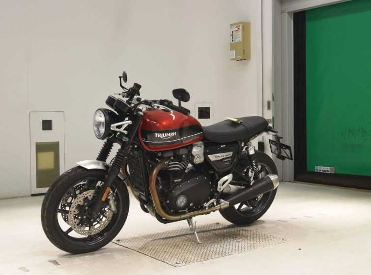 Мотоцикл Triumph SPEED TWIN с пробегом 14144 km