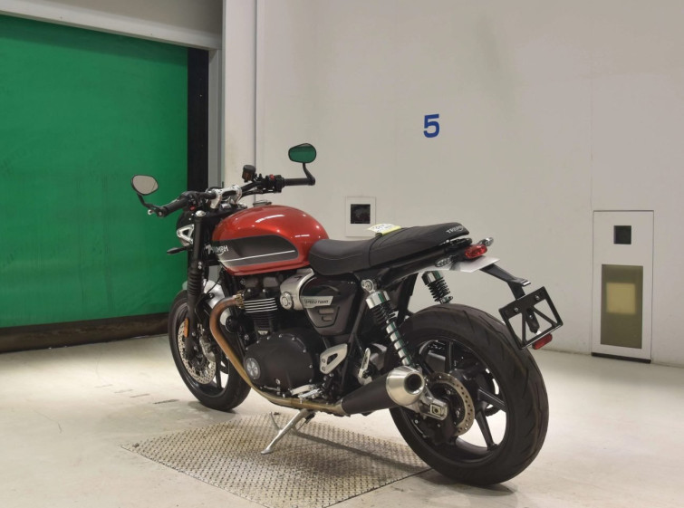Мотоцикл Triumph SPEED TWIN с пробегом 14144 km