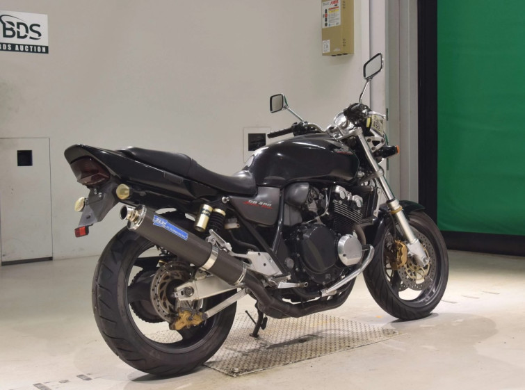 Мотоцикл Honda CB400SFV с пробегом 6979 km