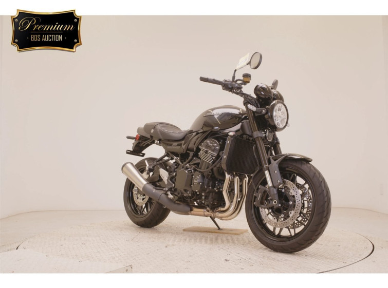 Мотоцикл Kawasaki Z900RS с пробегом 143 km