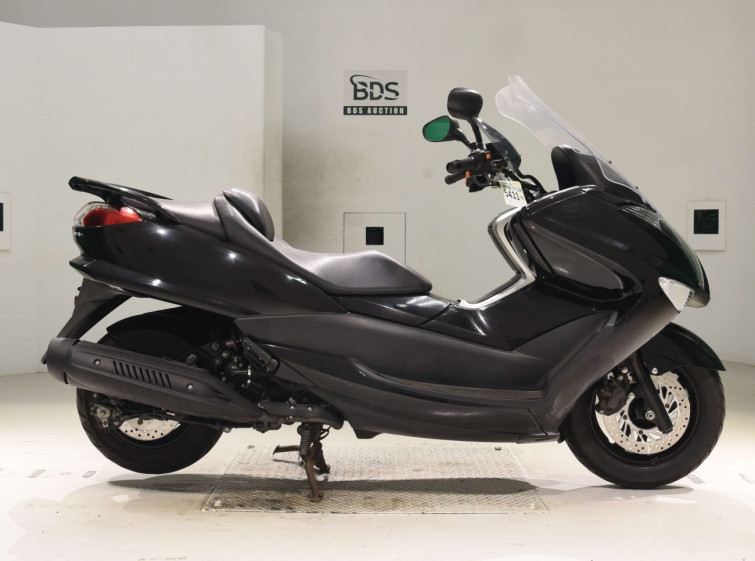 Мотоцикл Yamaha MAJESTY 250 з пробігом 17168 km