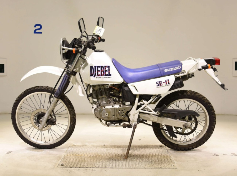 Мотоцикл Suzuki DJEBEL200 с пробегом 10014 km