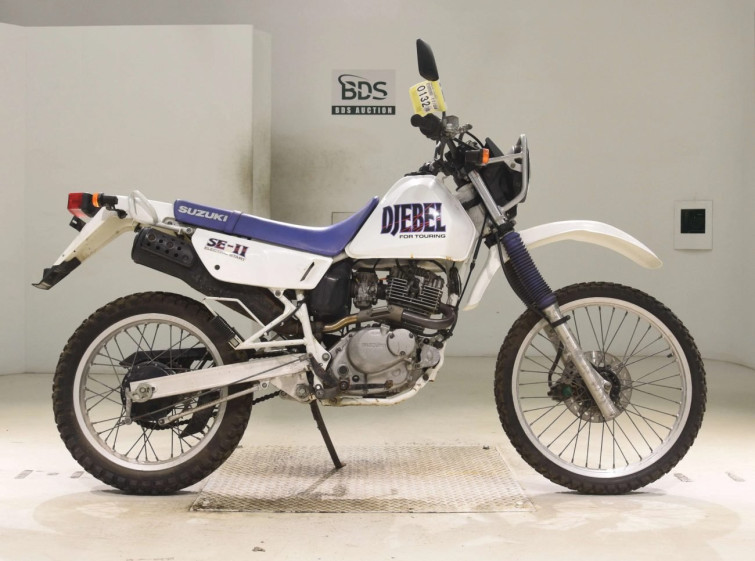 Мотоцикл Suzuki DJEBEL200 с пробегом 10014 km