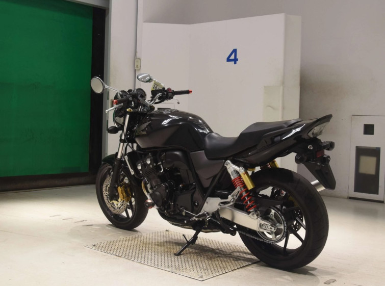 Мотоцикл Honda CB400SF з пробігом 13974 km