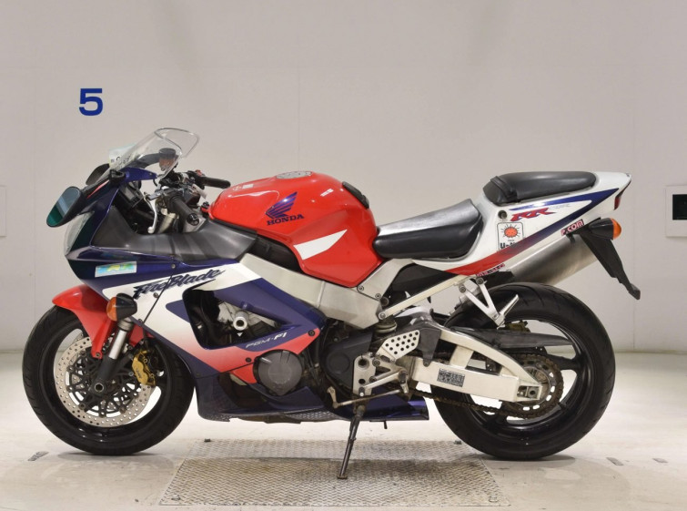 Мотоцикл Honda CBR900RR с пробегом 51163 km