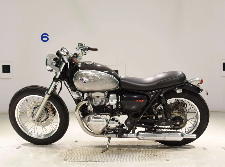 Мотоцикл Kawasaki W800 с пробегом 17538 km