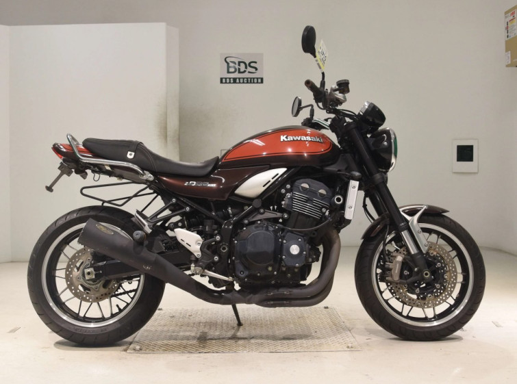 Мотоцикл Kawasaki Z900RS с пробегом 17864 km