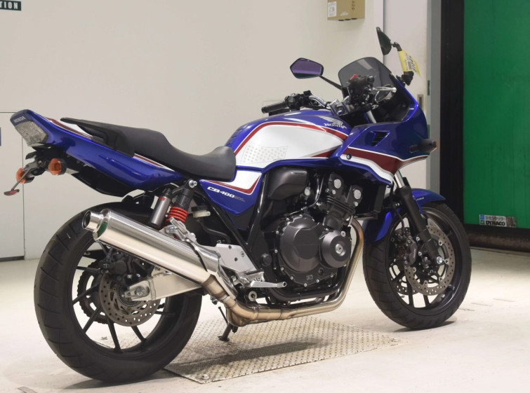 Мотоцикл Honda CB400SFA BOLDOR с пробегом 5694 km