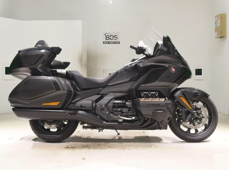 Мотоцикл Honda GL1800 TOUR D с пробегом 1 km