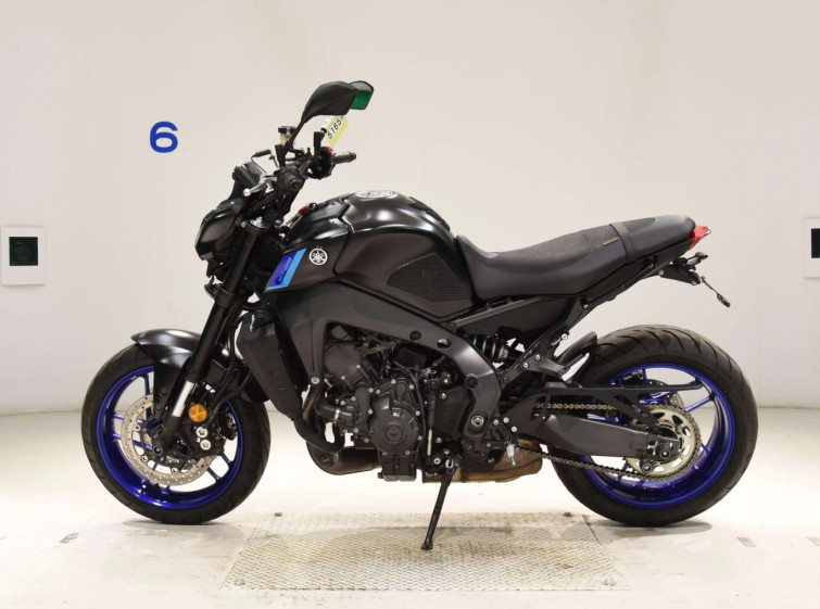 Мотоцикл Yamaha MT-09 с пробегом 11884 km