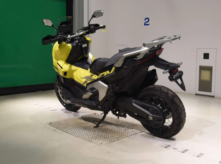Мотоцикл Honda X-ADV750-2 с пробегом 9196 km