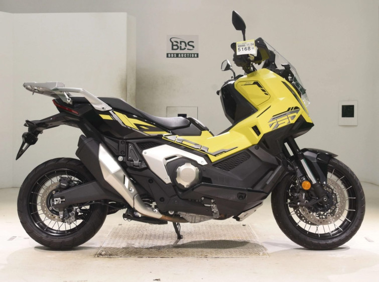 Мотоцикл Honda X-ADV750-2 с пробегом 9196 km