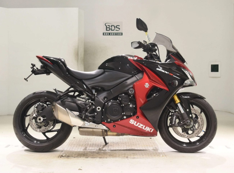 Мотоцикл Suzuki GSX-S1000F с пробегом 8939 km