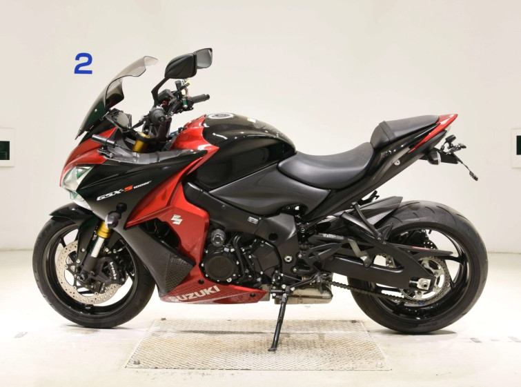 Мотоцикл Suzuki GSX-S1000F с пробегом 8939 km