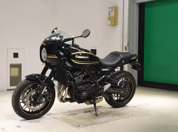 Мотоцикл Kawasaki Z900RS CAFE с пробегом 4618 km