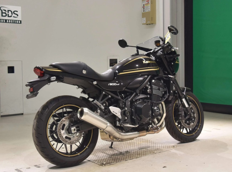 Мотоцикл Kawasaki Z900RS CAFE с пробегом 4618 km