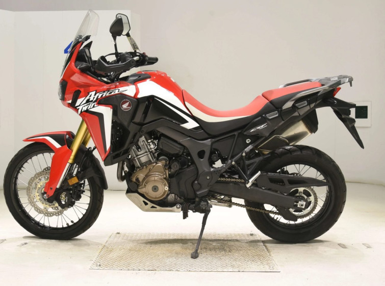 Мотоцикл Honda AFRICATWIN CRF1000LD с пробегом 9535 km