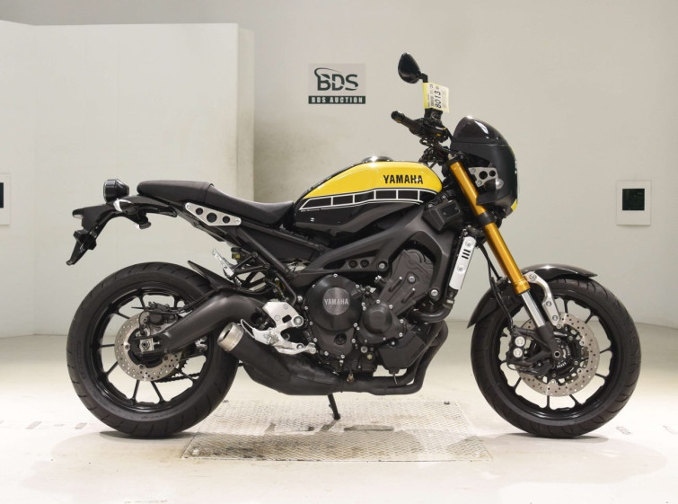 Мотоцикл Yamaha XSR900 с пробегом 44953 km